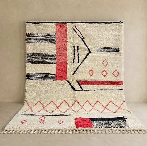 Tapis berbère Tendrara crème et rouge aux motifs géométriques — tapis berbères contemporains