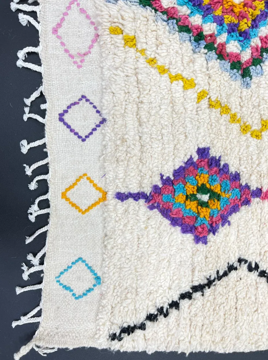 Tapis berbère Tensift multicolore, vue 4 sur 4
