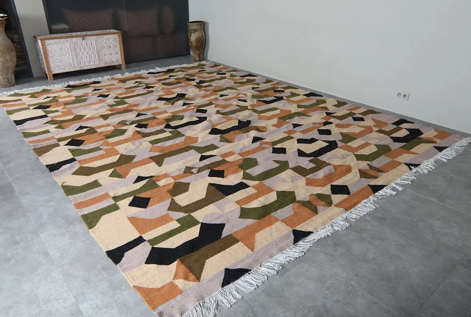 Tapis berbère Tifawt aux motifs géométriques, vue 6 sur 7