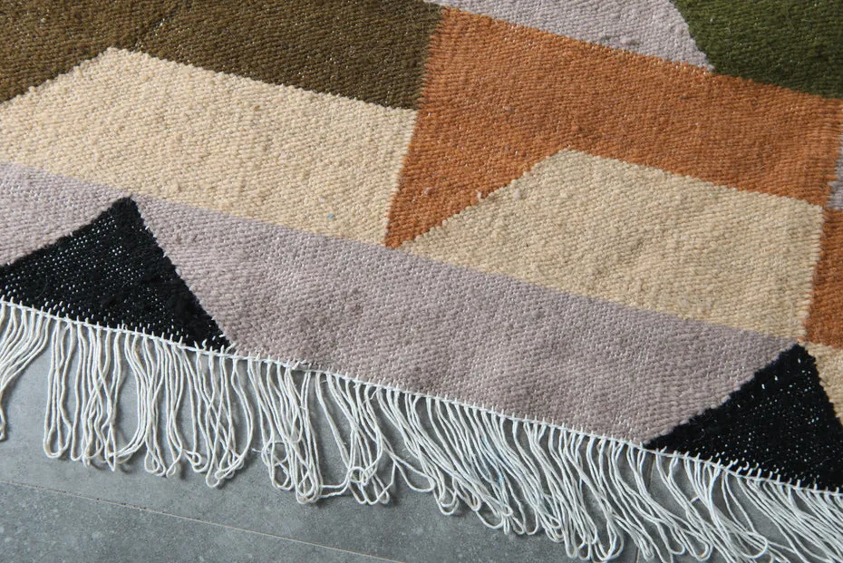 Tapis berbère Tifawt aux motifs géométriques, vue 7 sur 7