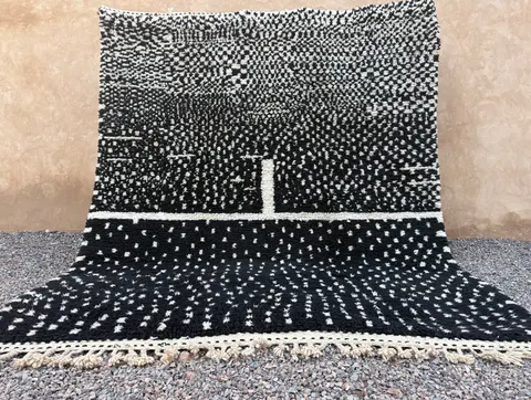 Tapis berbère Usman noir et crème — tapis berbères contemporains