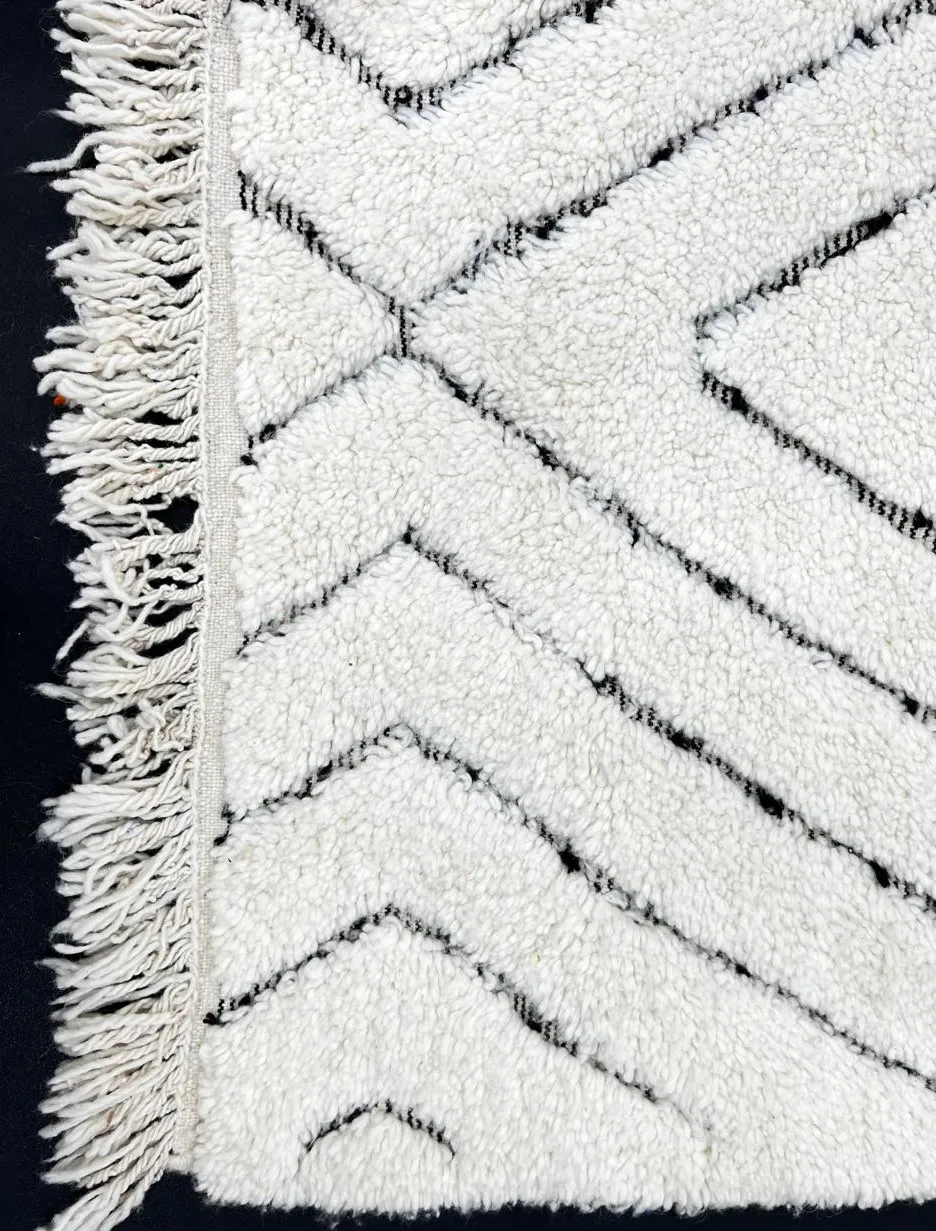 Tapis de couloir Beni Ouarain Aksel blanc uni, vue 3 sur 4