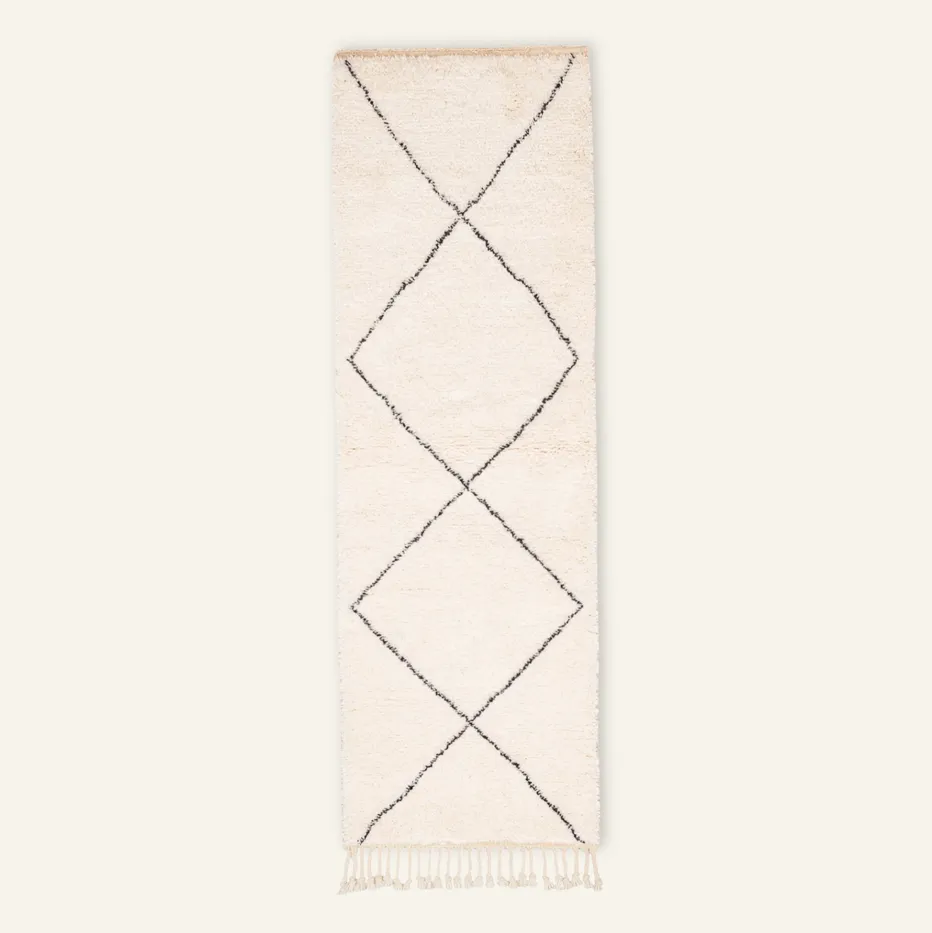 Tapis de couloir Beni Ouarain Gourrama beige et noir — tapis beni ouarain tissé à la main