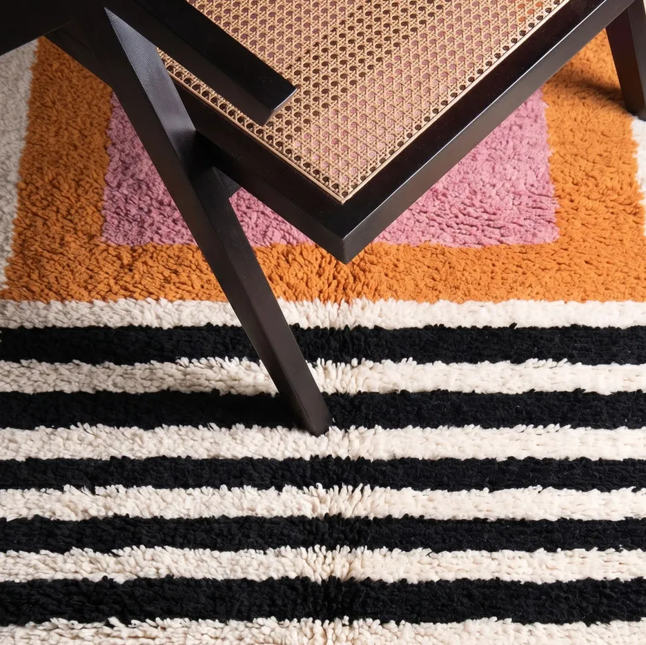 Tapis de couloir Beni Ouarain Sefrou beige et blanc, vue 4 sur 7