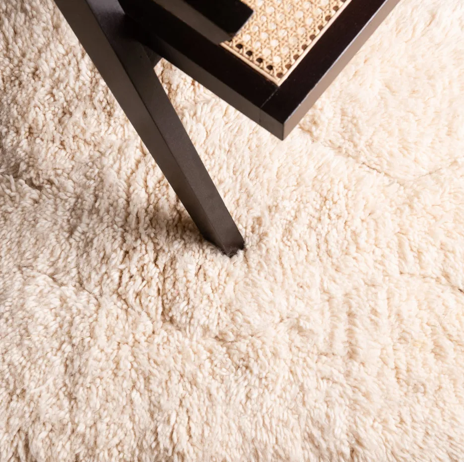 Tapis de couloir Beni Ouarain Talsint beige et blanc, vue 7 sur 7