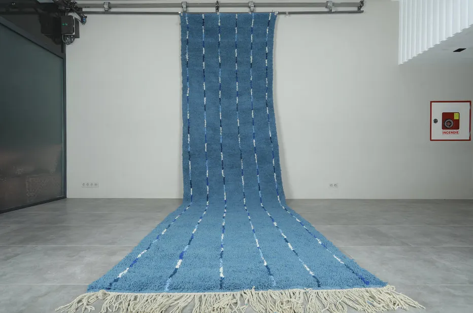 Tapis de couloir berbère Abid bleu à rayures, vue 3 sur 7