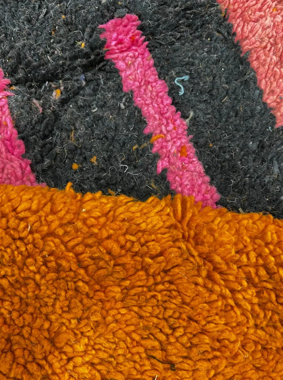 Tapis de couloir berbère Adrar orange au dessin abstrait, vue 3 sur 4