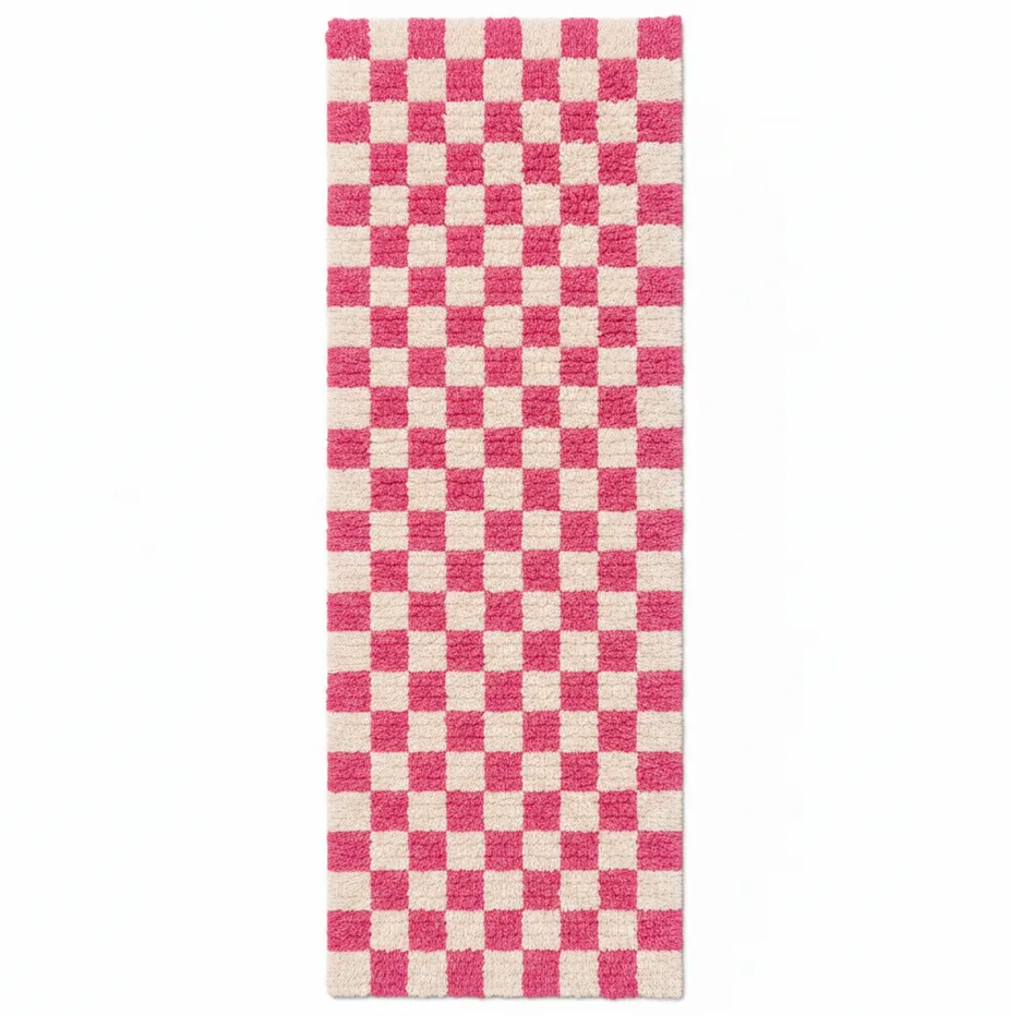 Tapis de couloir berbère Agadir rose à damier — tapis berbères contemporains tissé à la main