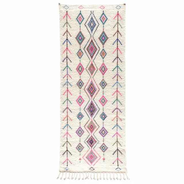 Tapis de couloir berbère Boulemane blanc aux motifs berbères — tapis berbères contemporains