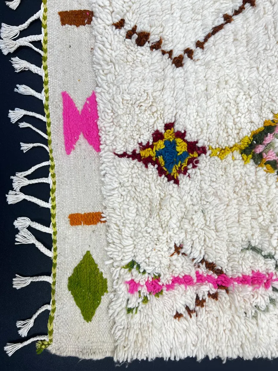 Tapis de couloir berbère Kella blanc et multicolore à losanges, vue 3 sur 4
