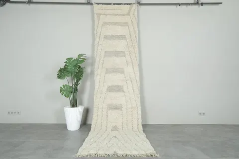 Tapis de couloir berbère Lakhdar crème et gris — tapis berbères contemporains