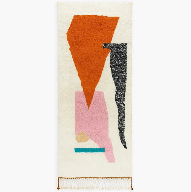Tapis de couloir berbère Larache orange et rose au dessin abstrait — tapis berbères contemporains