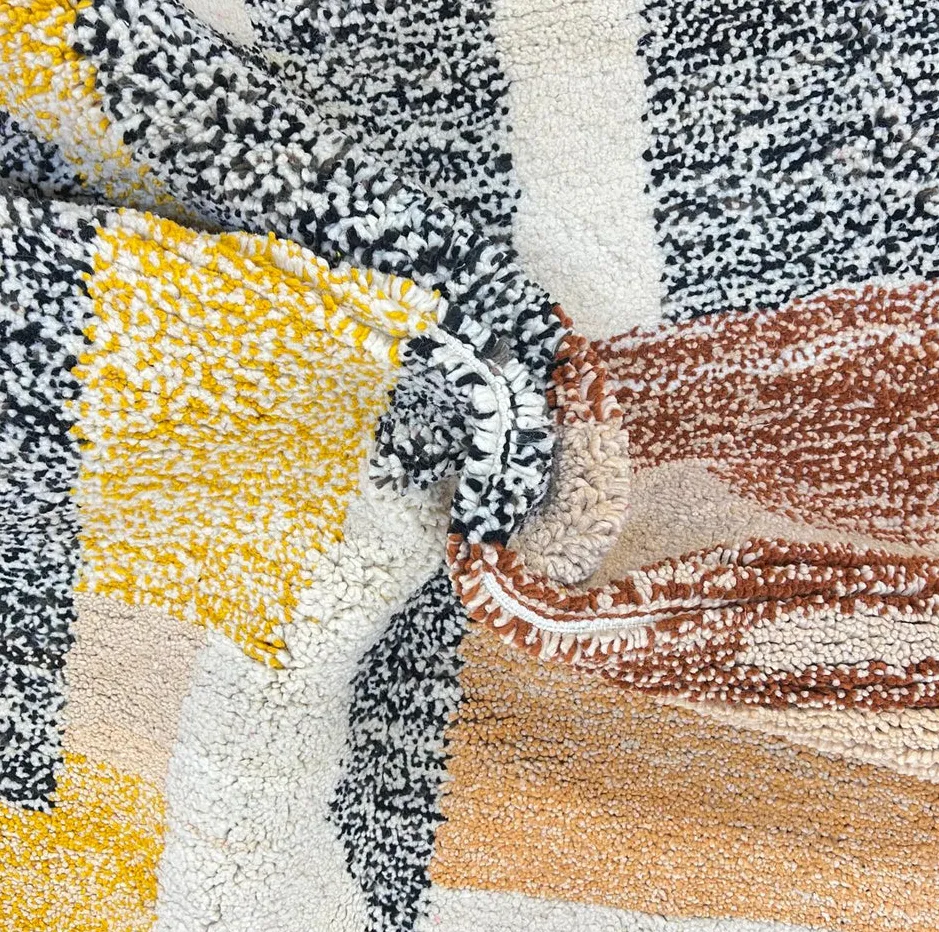 Tapis de couloir berbère Massa aux motifs géométriques, vue 3 sur 4