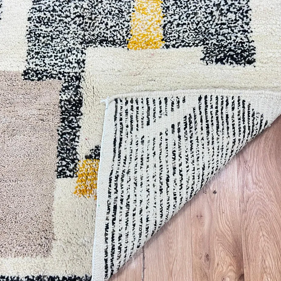 Tapis de couloir berbère Massa aux motifs géométriques, vue 4 sur 4