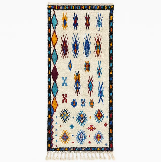 Tapis de couloir berbère Melloul blanc aux motifs berbères — tapis berbères contemporains
