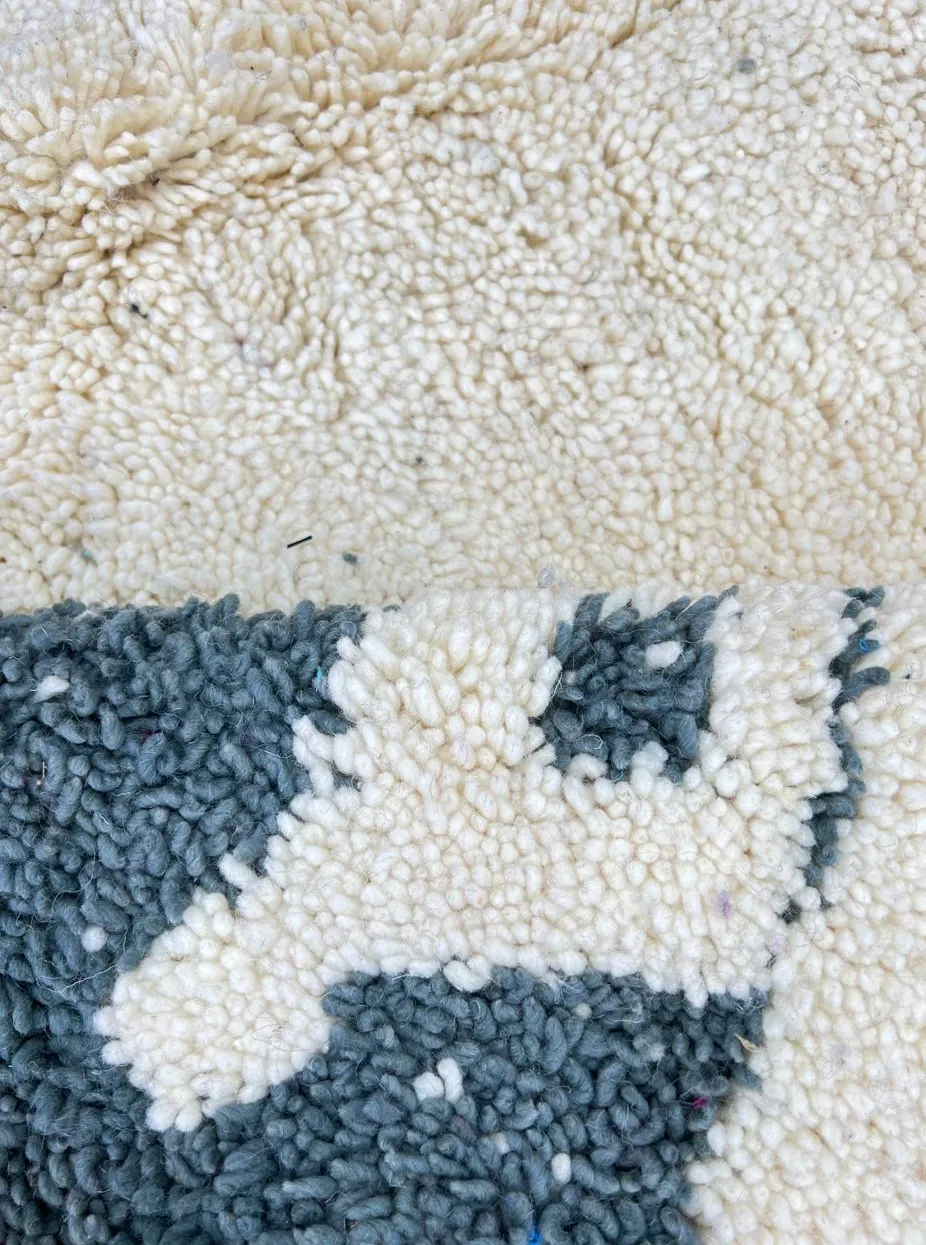 Tapis de couloir berbère Mgoun aux motifs géométriques, vue 3 sur 4