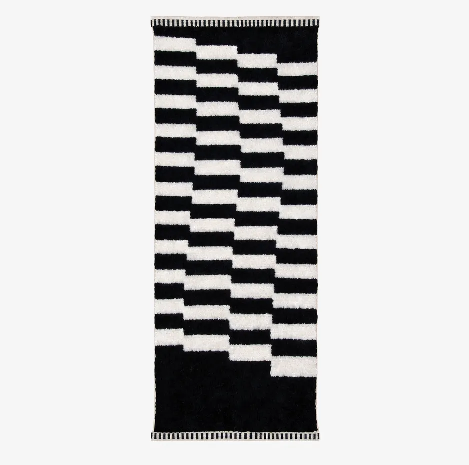 Tapis de couloir berbère Nfis noir et blanc — tapis berbères contemporains tissé à la main