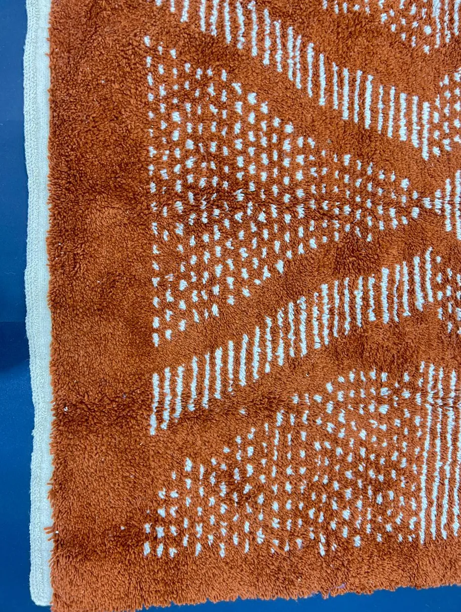 Tapis de couloir berbère Nkob marron, vue 3 sur 4