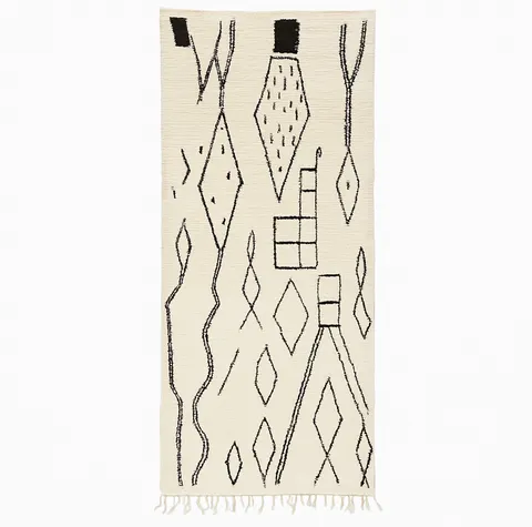 Tapis de couloir berbère Ouezzane noir et blanc uni — tapis berbères contemporains