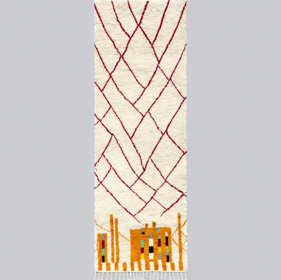 Tapis de couloir berbère Oukaïmeden blanc et rouge à lignes — tapis berbères contemporains tissé à la main