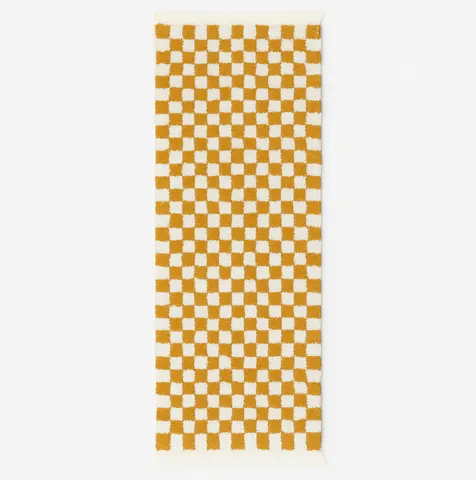 Tapis de couloir berbère Ourika moutarde et jaune à damier — tapis berbères contemporains