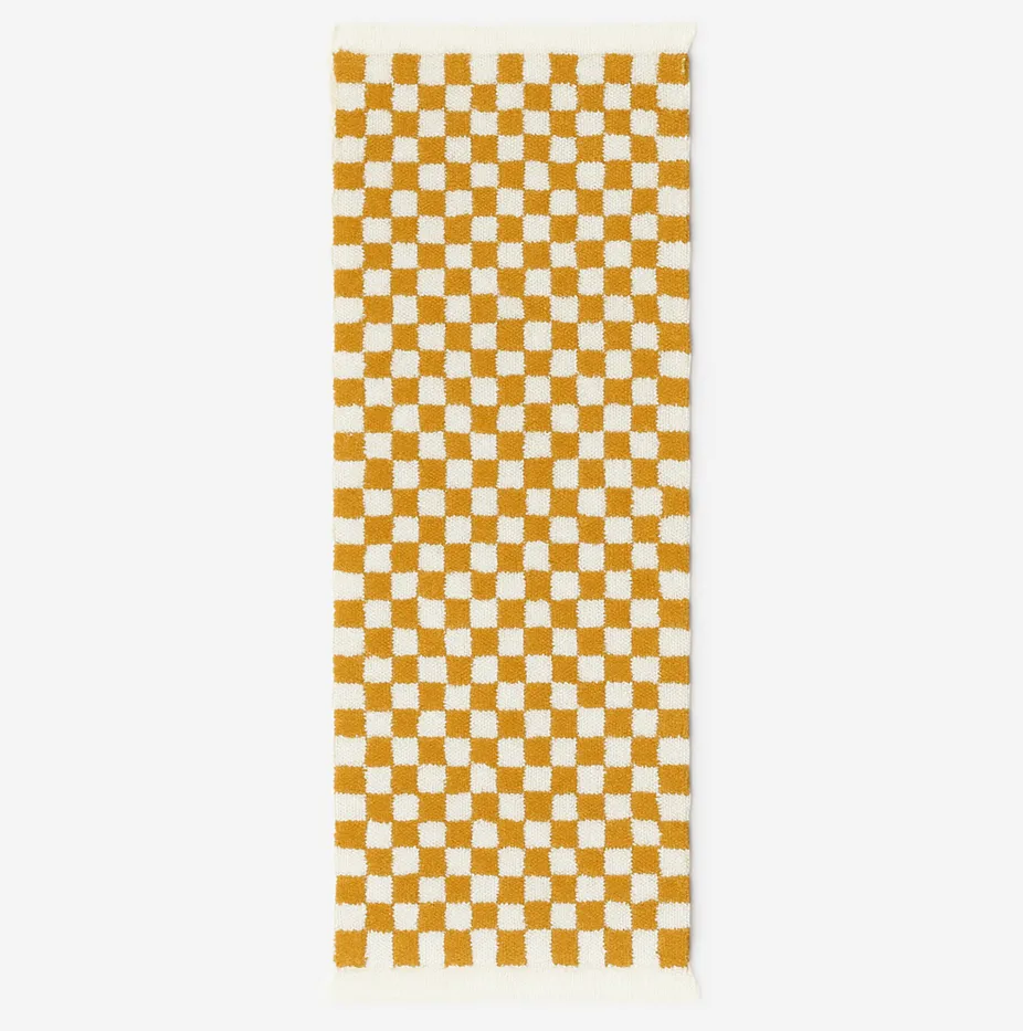 Tapis de couloir berbère Ourika moutarde et jaune à damier — tapis berbères contemporains tissé à la main