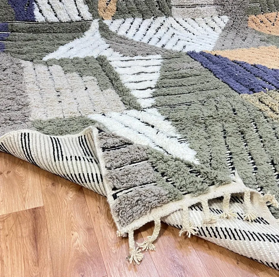 Tapis de couloir berbère Rheris vert aux motifs géométriques, vue 3 sur 3