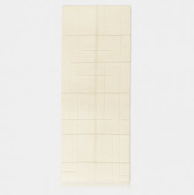 Tapis de couloir berbère Siroua blanc uni — tapis berbères contemporains