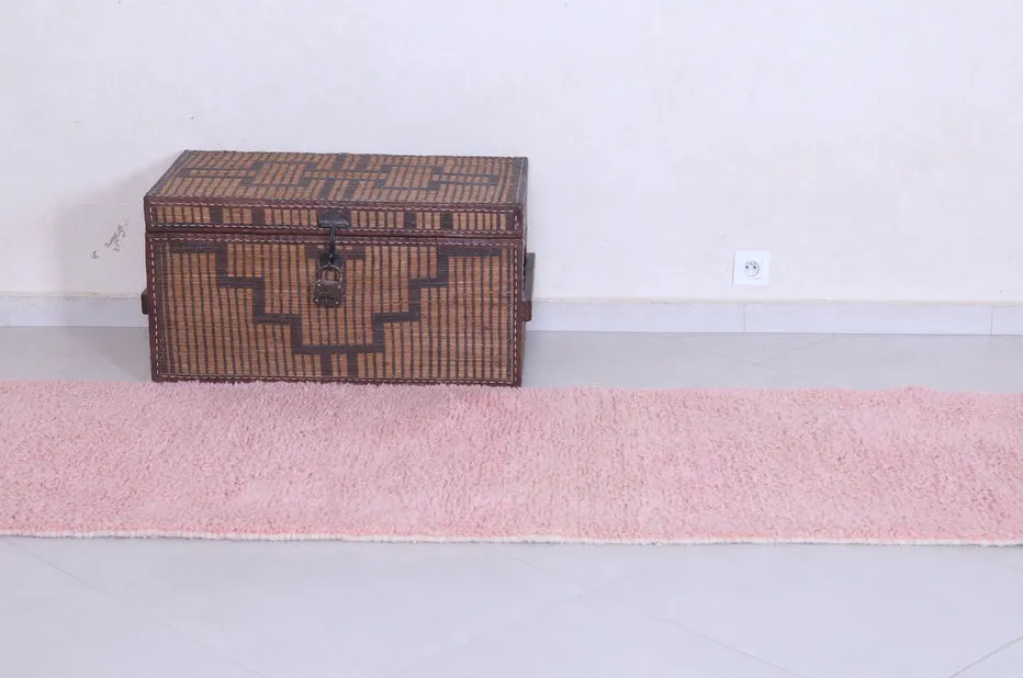 Tapis de couloir berbère Tadla rose, vue 4 sur 7