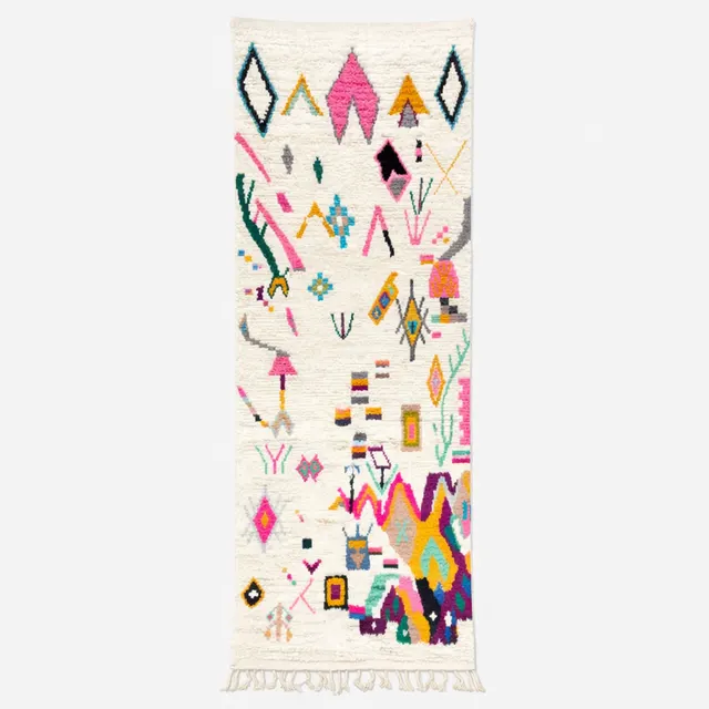 Tapis de couloir berbère Tagleft multicolore et blanc — tapis berbères contemporains