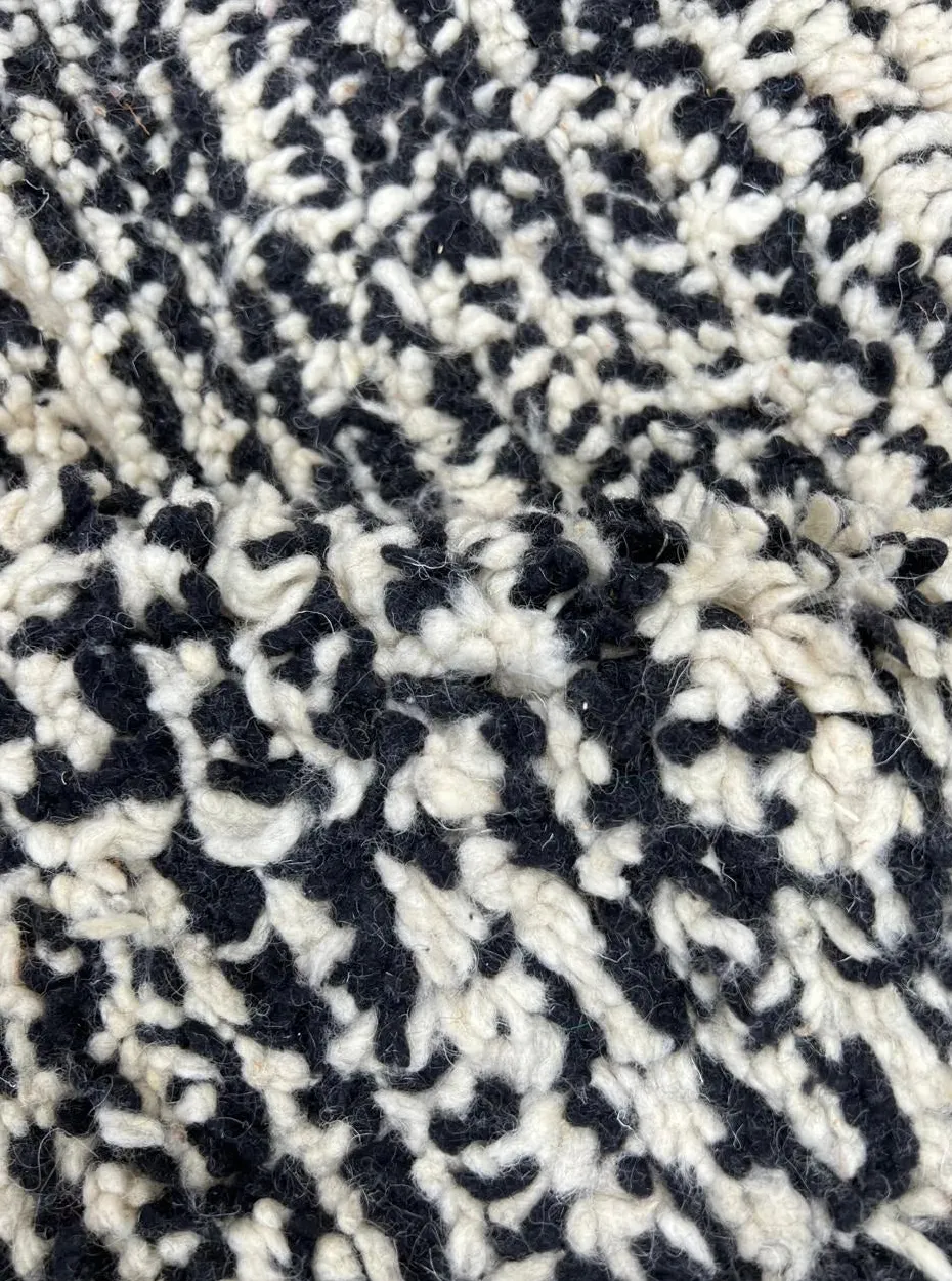 Tapis de couloir berbère Tamayt au dessin abstrait, vue 4 sur 4