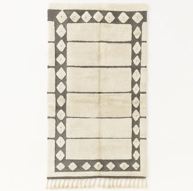 Tapis de couloir berbère Tamurt blanc et gris aux motifs berbères — tapis berbères contemporains