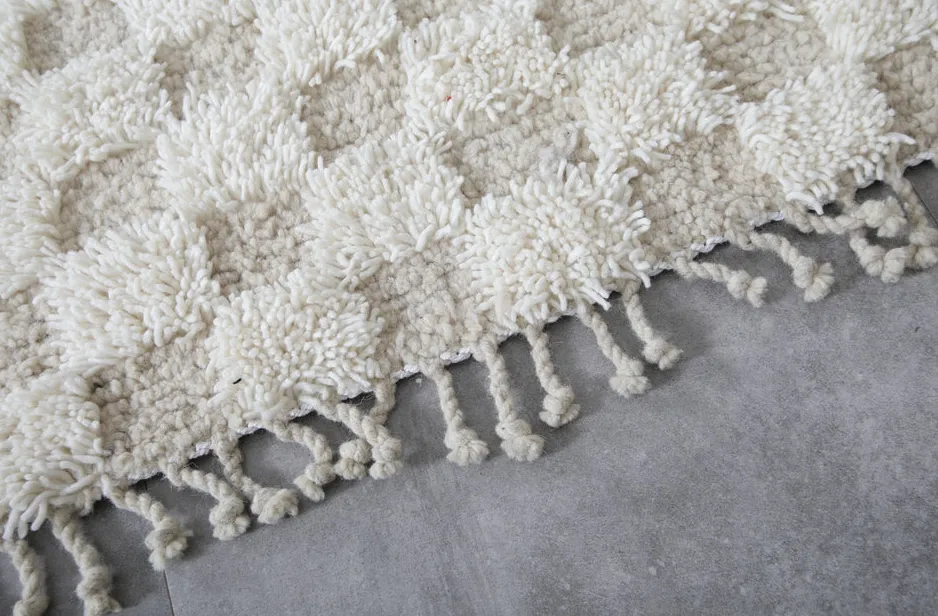 Tapis de couloir berbère Tessaout crème et beige à damier, vue 7 sur 7