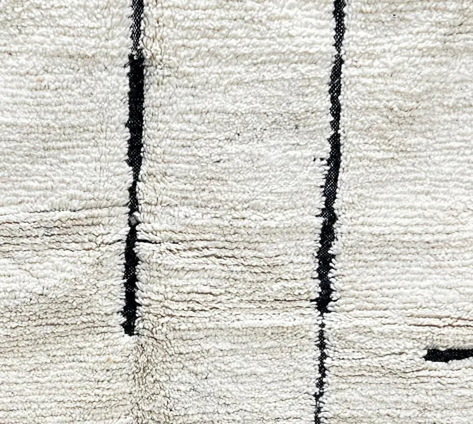 Tapis de couloir berbère Tilila noir à lignes, vue 4 sur 4