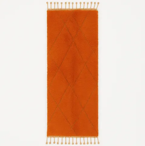 Tapis de couloir berbère Tiziri orange à losanges — tapis berbères contemporains