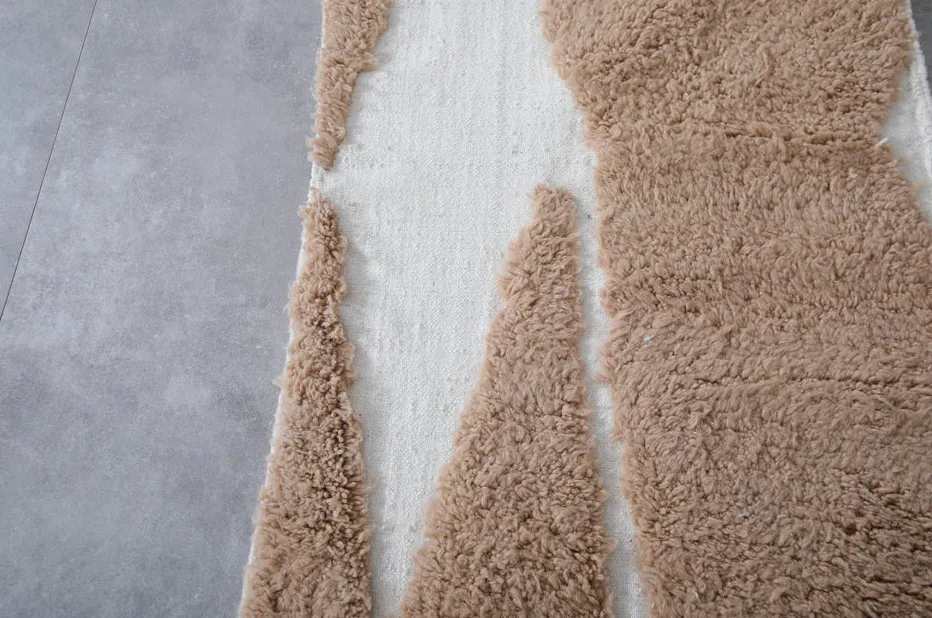 Tapis de couloir berbère Todra beige et blanc, vue 7 sur 7