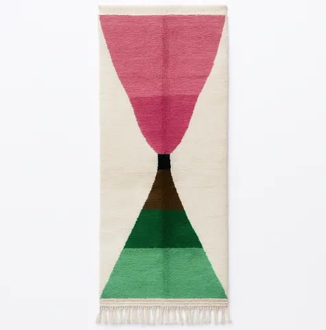 Tapis de couloir berbère Todra rose et vert — tapis berbères contemporains