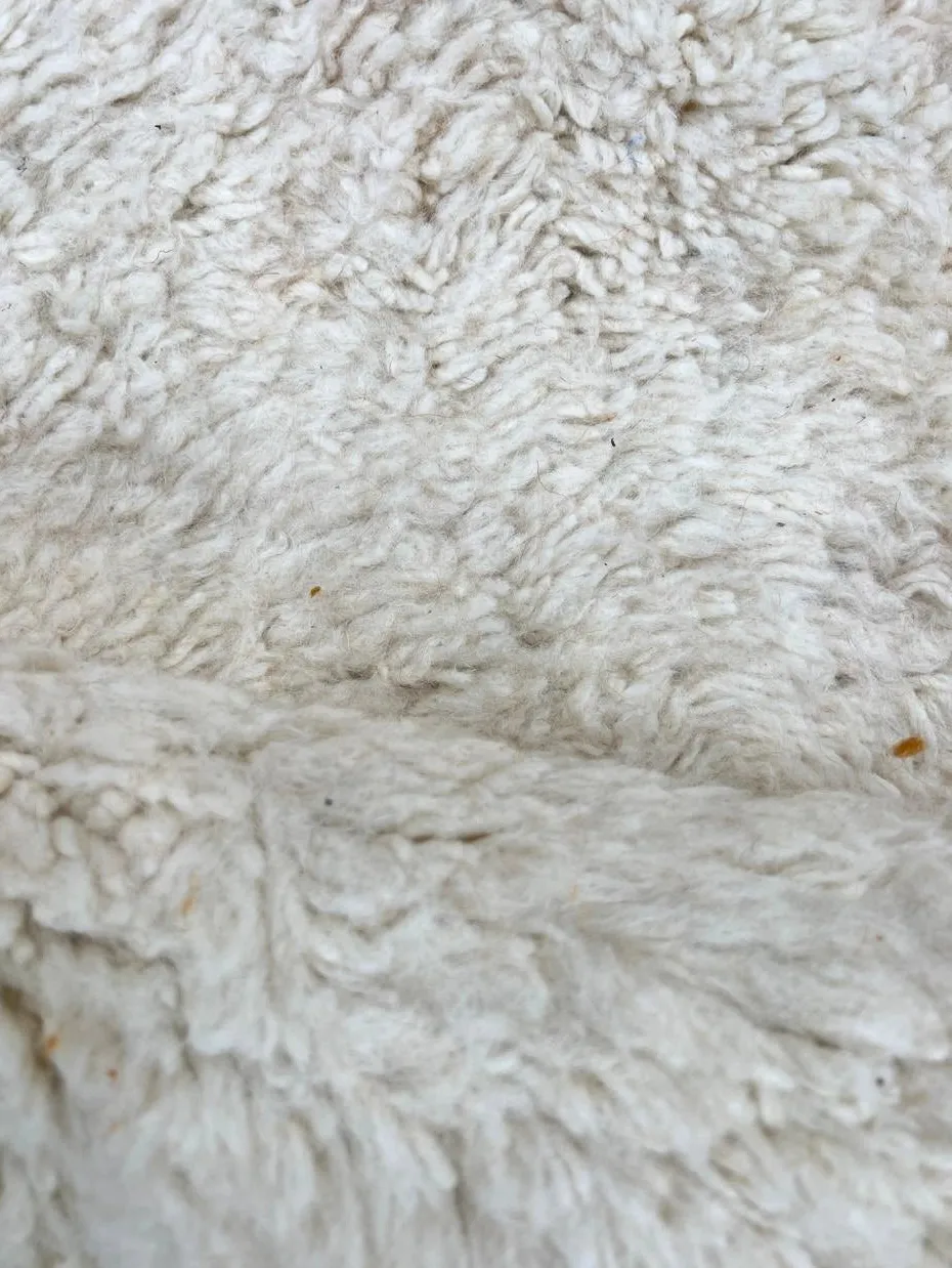 Tapis de couloir berbère Usman marron et blanc, vue 3 sur 4