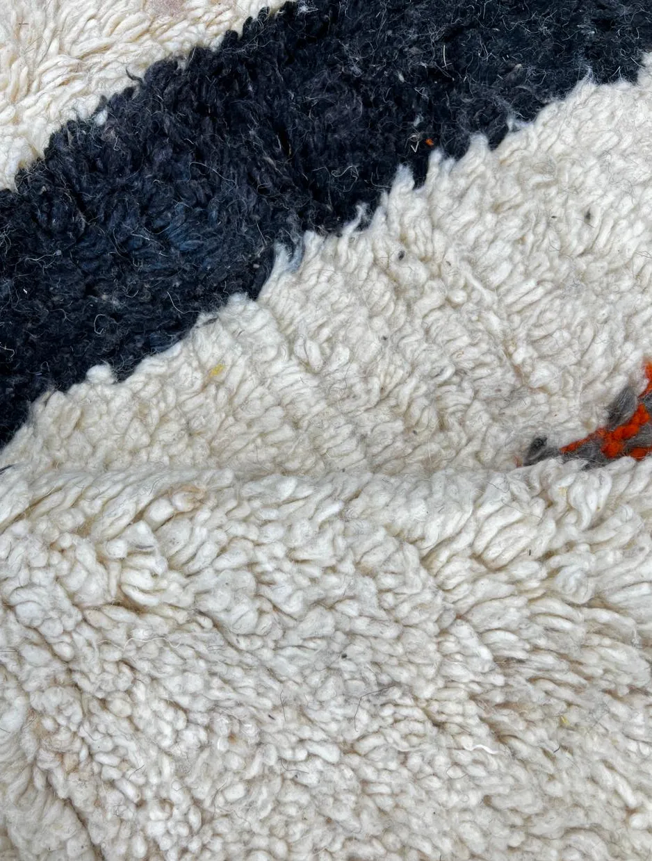 Tapis de couloir berbère Yuba noir et orange au dessin abstrait, vue 4 sur 4