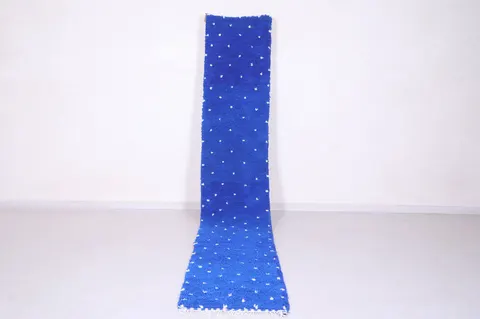 Tapis de couloir berbère Zat bleu — tapis berbères contemporains