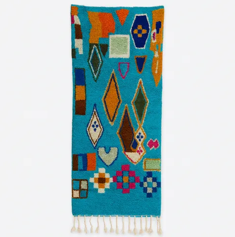 Tapis de couloir berbère Zat bleu et multicolore — tapis berbères contemporains