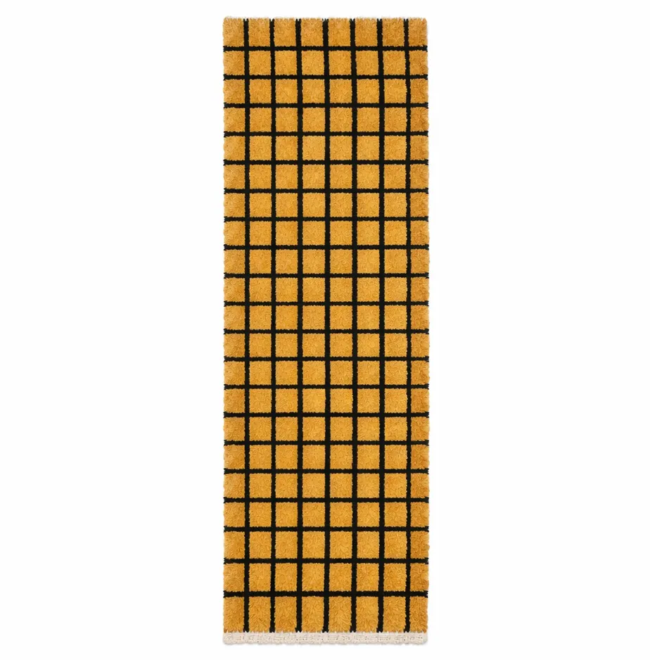 Tapis de couloir berbère Ziz moutarde et noir à damier — tapis berbères contemporains tissé à la main
