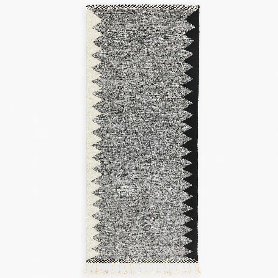 Tapis de couloir kilim Asilah noir et blanc — tapis kilim tissé à la main