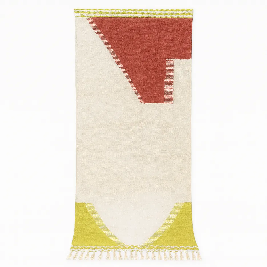 Tapis de couloir kilim Imsouane rouge et jaune au dessin abstrait — tapis kilim tissé à la main