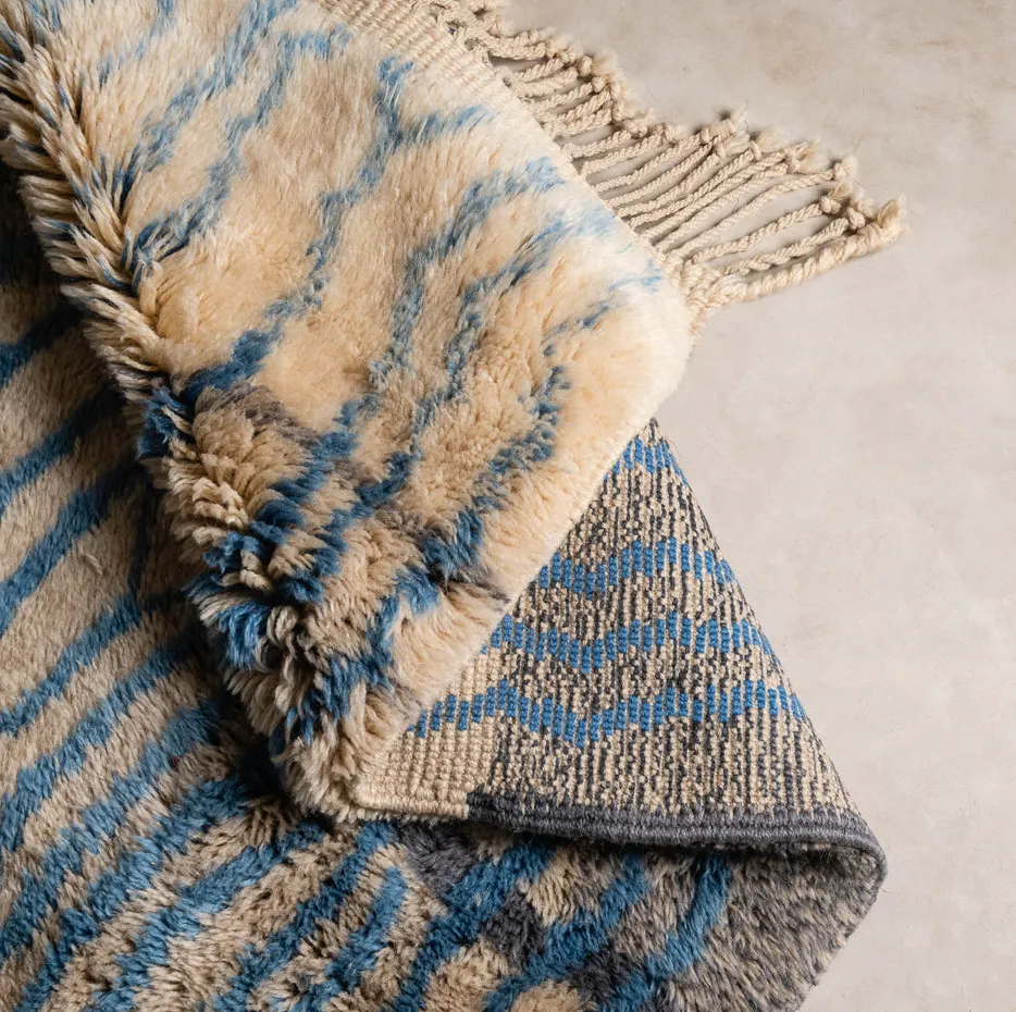 Tapis de couloir Mrirt Bzou bleu et gris à rayures, vue 4 sur 7