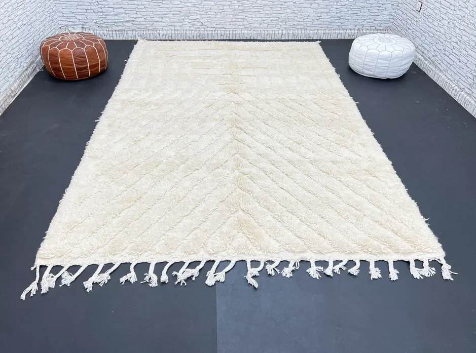 Tapis Mrirt Ouzoud blanc, vue 3 sur 4