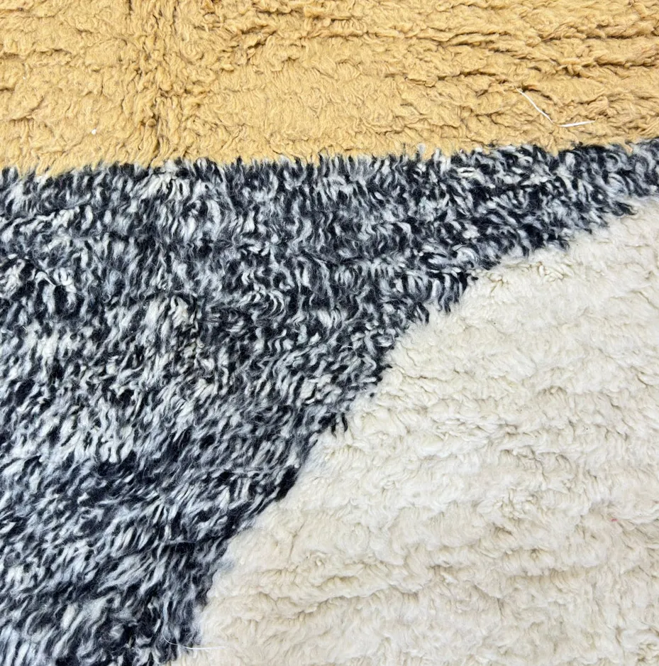 Tapis Mrirt Telouet beige et gris, vue 4 sur 4