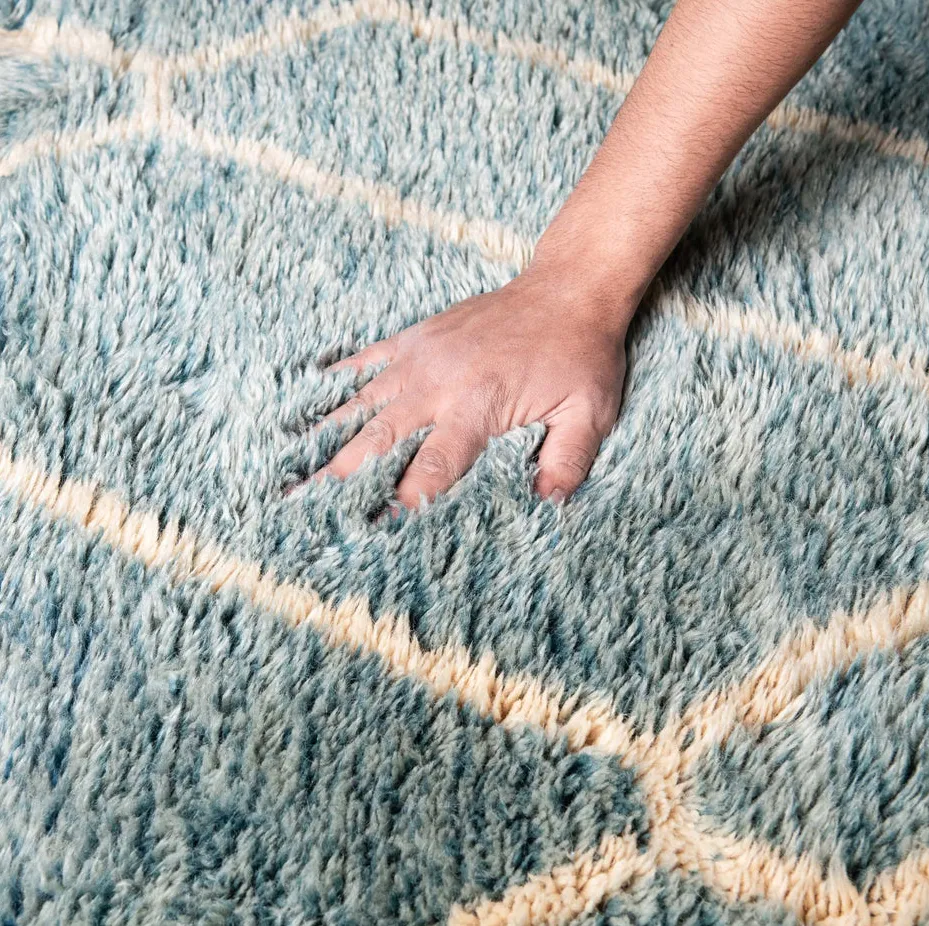 Tapis Mrirt Timahdite bleu, vue 3 sur 7