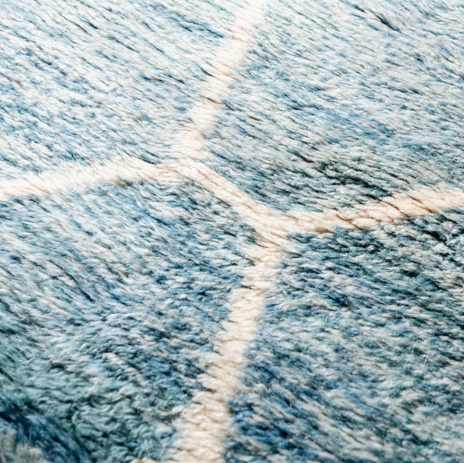 Tapis Mrirt Timahdite bleu, vue 4 sur 7