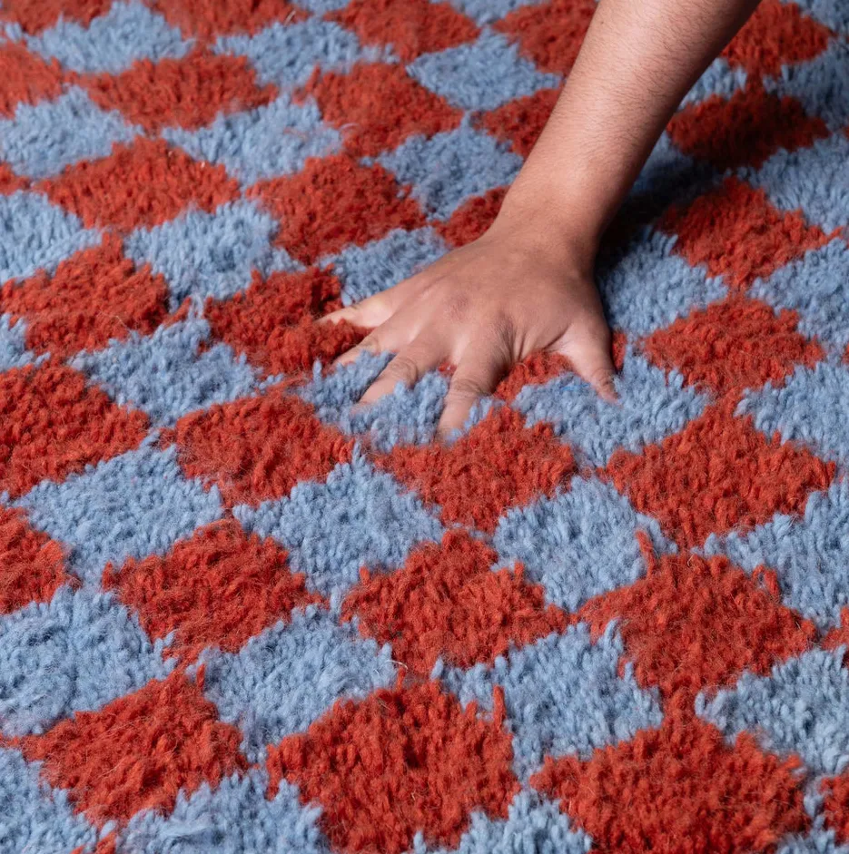 Tapis rond Beni Ouarain Sebou terracotta et bleu, vue 7 sur 7